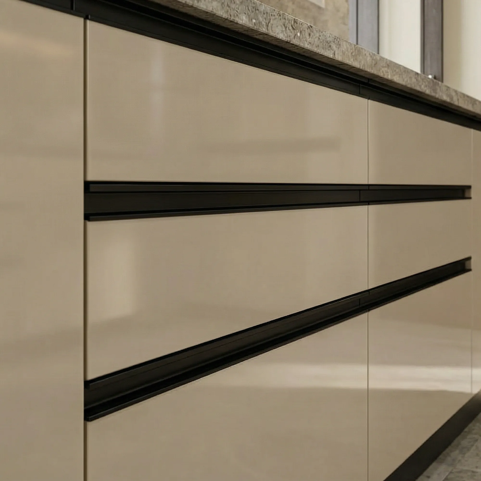 Kitchen thumbnail 4