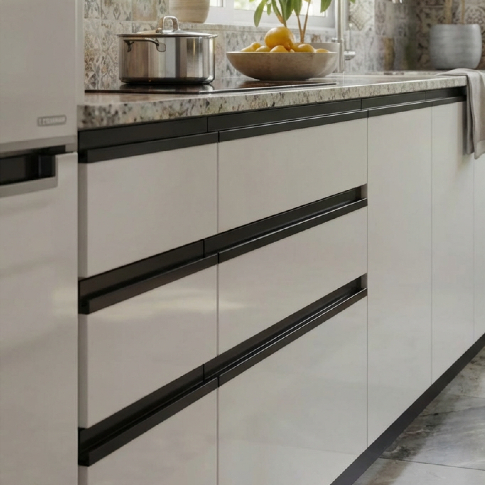 Kitchen thumbnail 4