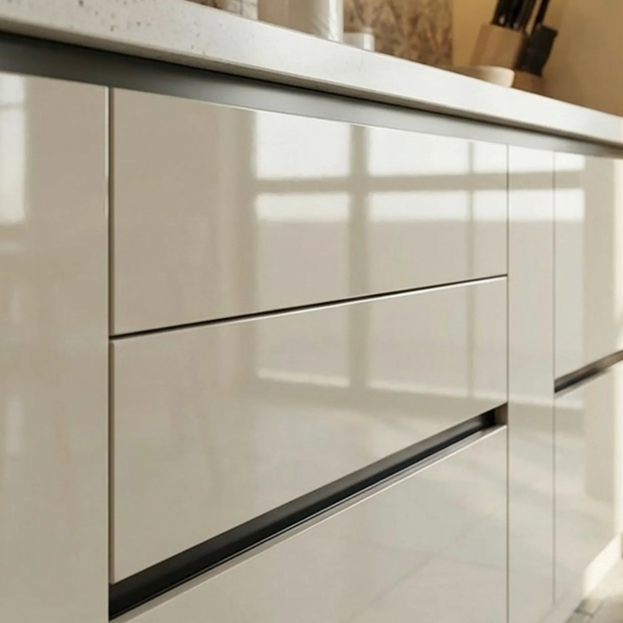 Kitchen thumbnail 4