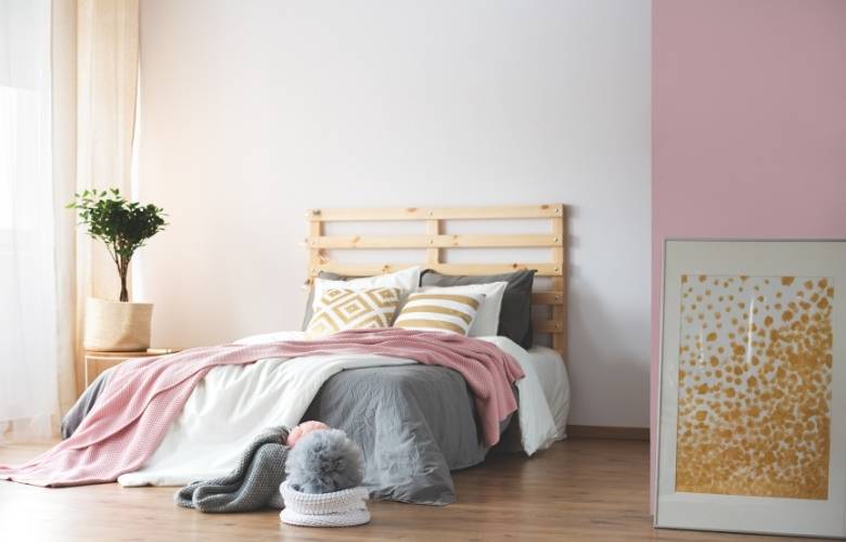 Bubblegum pink colour with earthy tones for your bedroom - Beautiful Homes