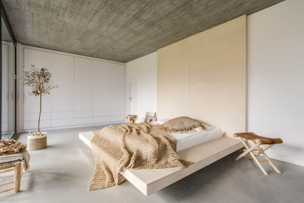 Bedroom POP design with wood panels and concrete finish - Beautiful Homes Concrete finish and wood panels bedroom POP design - Beautiful Homes