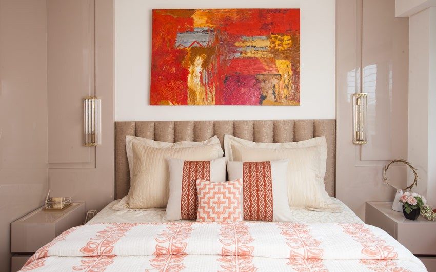 Pairing Linens & Accessories With Your Bedroom Furniture - Beautiful Homes Right bedroom furniture accessories to create the perfect bedroom design - Beautiful Homes