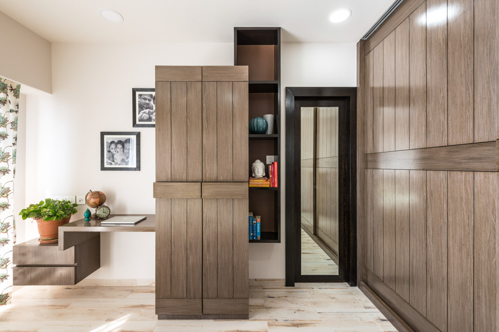 Wooden Wardrobe Designs for Bedroom with Minimal Lines – Beautiful Homes