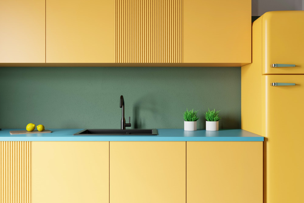 Vibrant & contrasting small kitchen colours - Beautiful Homes Kitchen renovation colour ideas - Beautiful Homes