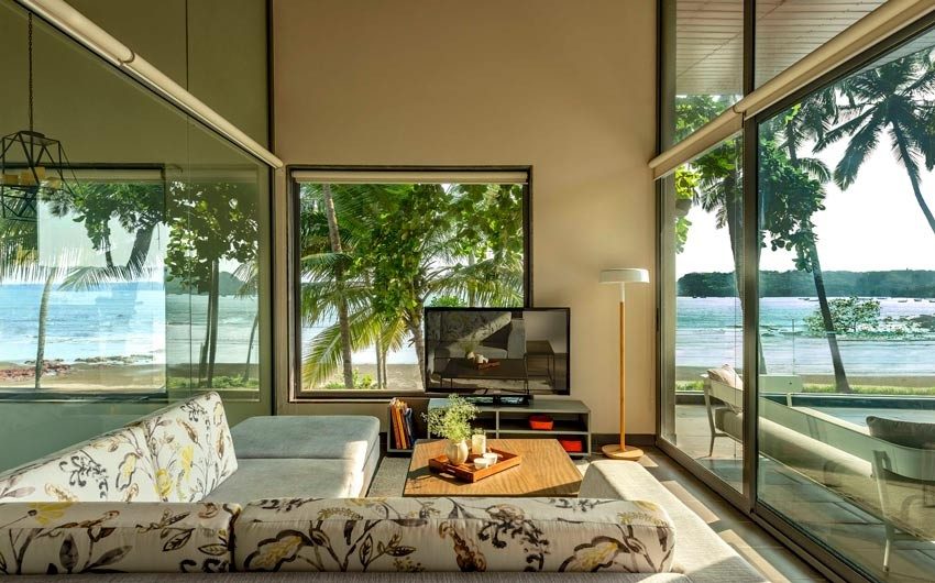 Drawing room decoration with floor-to-ceiling windows & doors - Beautiful Homes