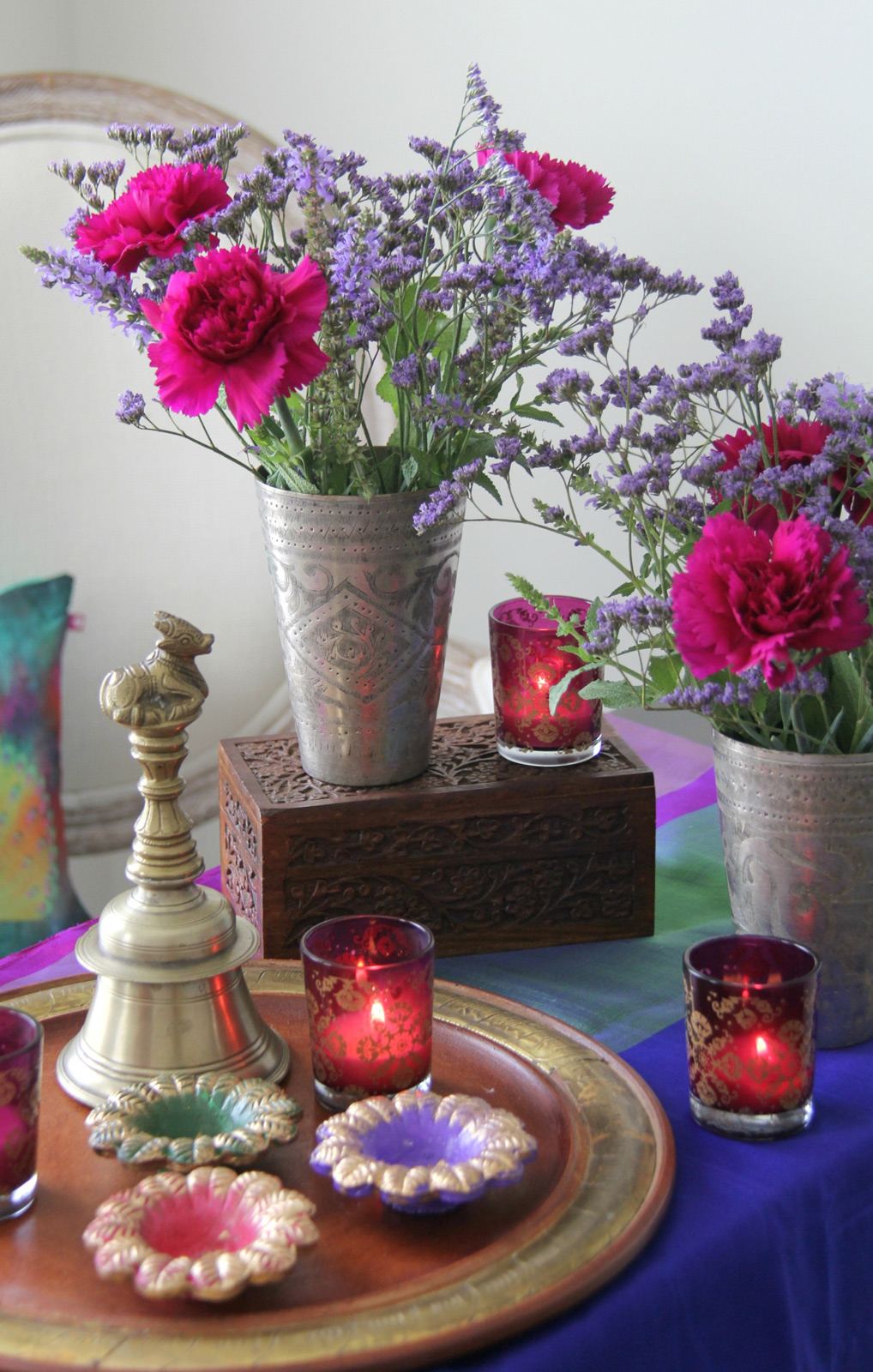 Diwali Decoration Ideas For Living Room With Colourful Diyas - Beautiful Homes
