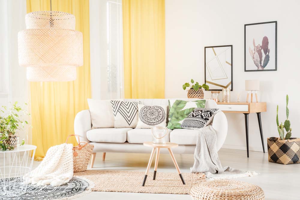 Yellow curtains for living room - Beautiful Homes Yellow curtains for white living room - Beautiful Homes