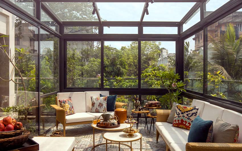 Glass roof as skylight in living rooms for terrace apartments - Beautiful Homes Glass roof as skylight in living rooms extended for terrace apartments - Beautiful Homes