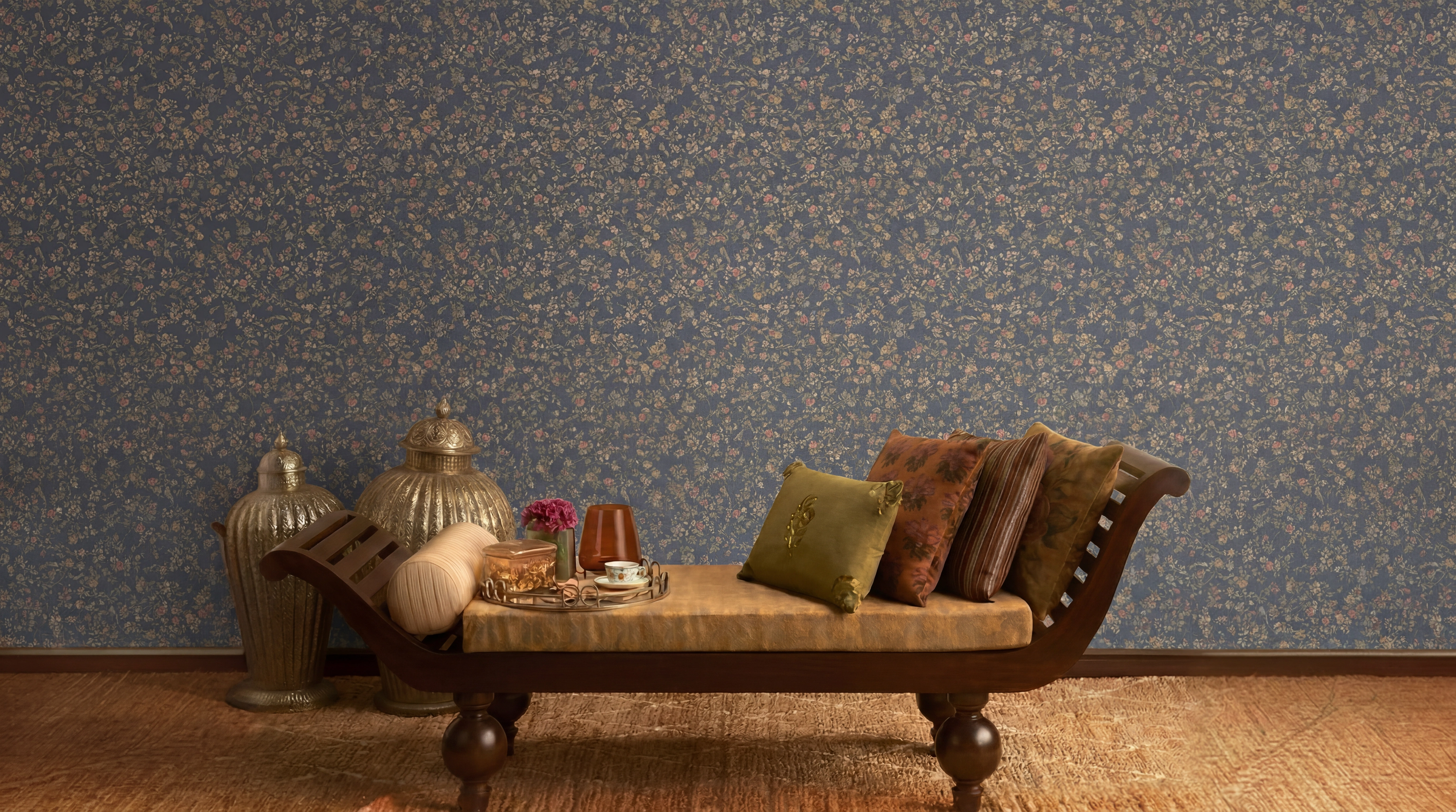 Sabyasachi Chapter 2: India Revival Project - Cheent - Lapiz