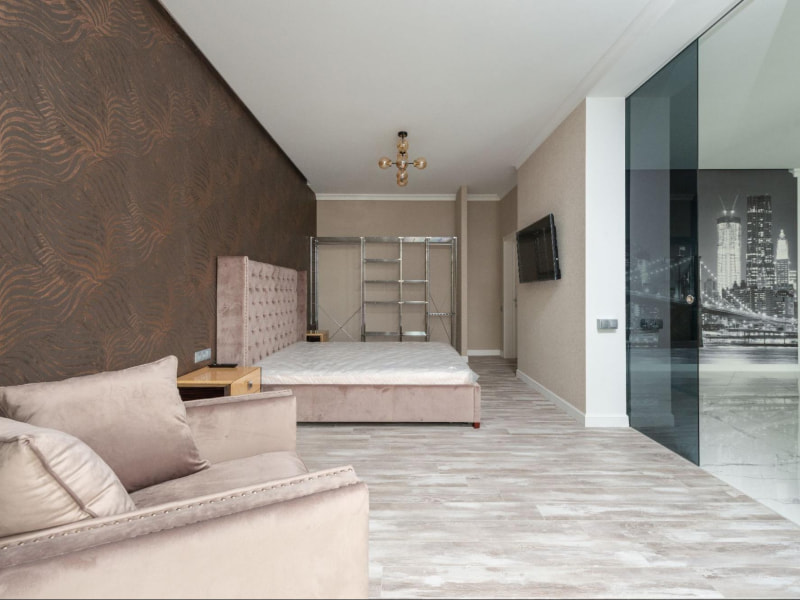 Platform bed design perfect for your minimal bedroom interiors - Beautiful Homes