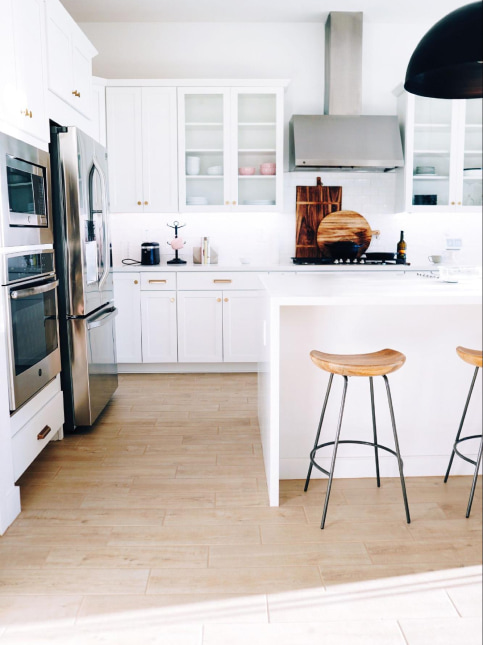 Peninsula kitchen design with light shade linoleum tiles for flooring - Beautiful Homes