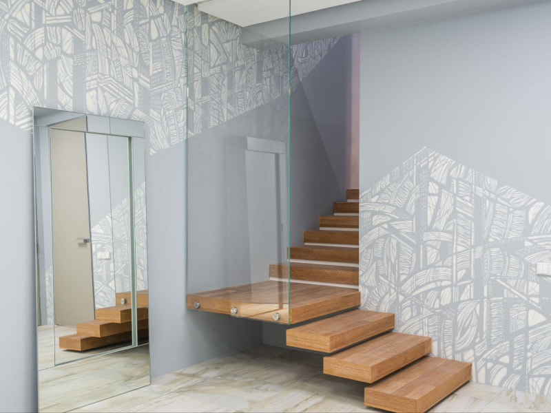 Enhance your staircase design by adding rectangular mirror to it - Beautiful Homes